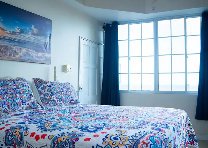 Apartamento Ocean View 2br Secure Community Ideal For 7 To 14 Night Pampered In Paradise Ocho Ríos
