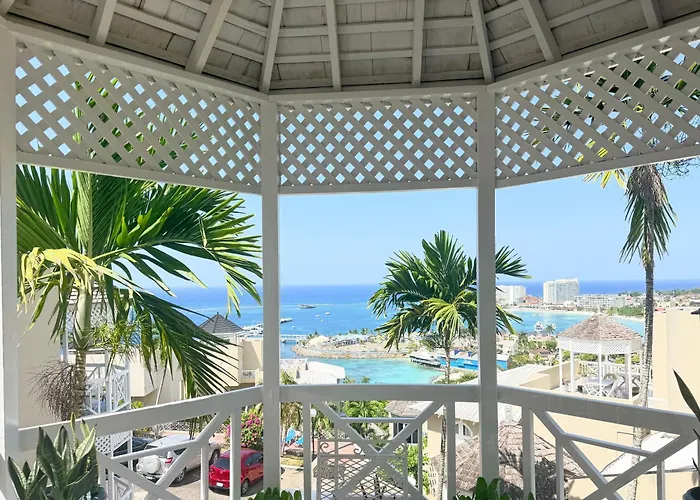 Ocean View 2br Secure Community Ideal For 7 To 14 Night Pampered In Paradise Apartment *